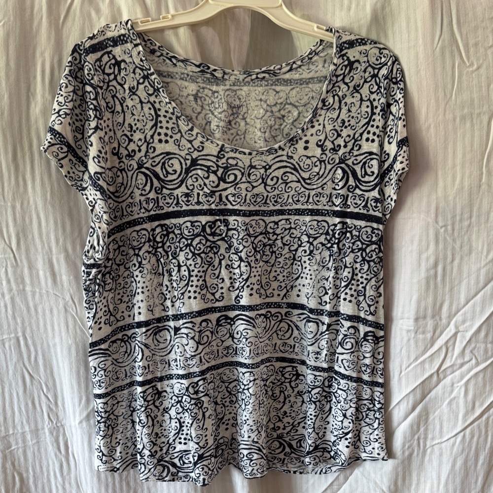 Lucky Brand Black and White Swirl Tee
